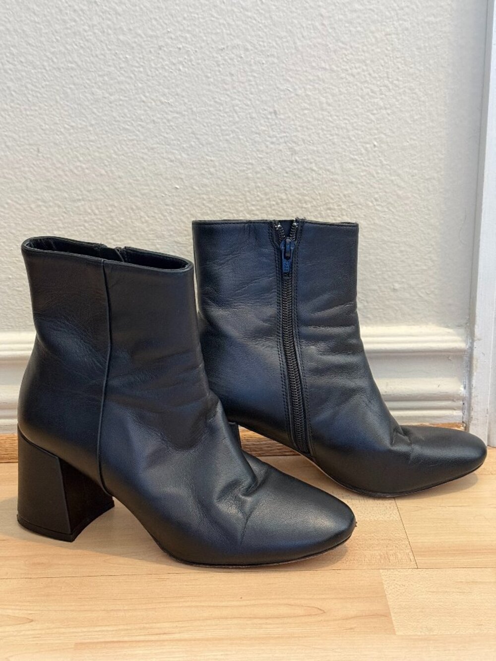 Italian Leather Gaia Boots by Andrea Carrano - EU36
